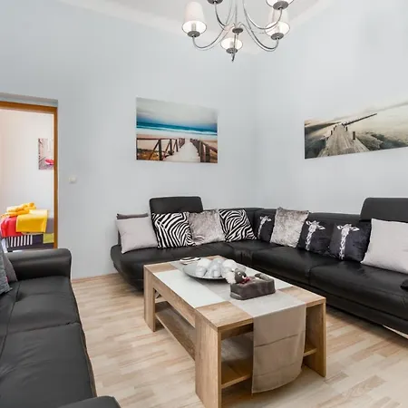 Apartment Croadria Pula